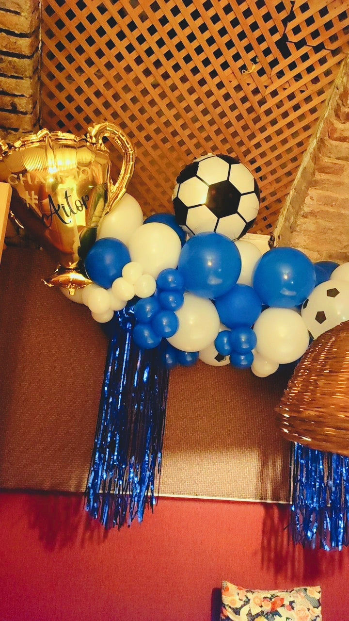 Guirnalda globos fútbol